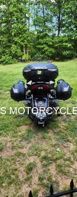 SPYDER F3-T TOP CASE KIT - Image 10